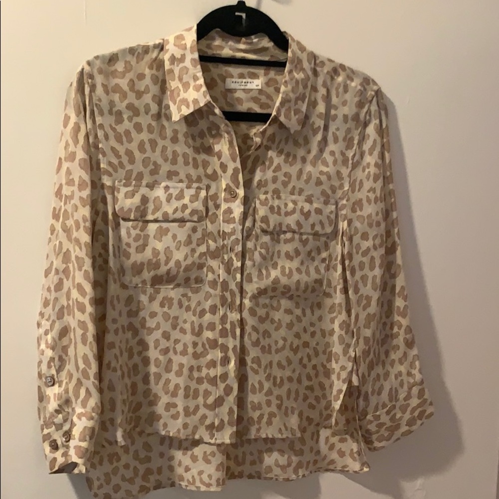 Equipment cropped leopard beige blouse